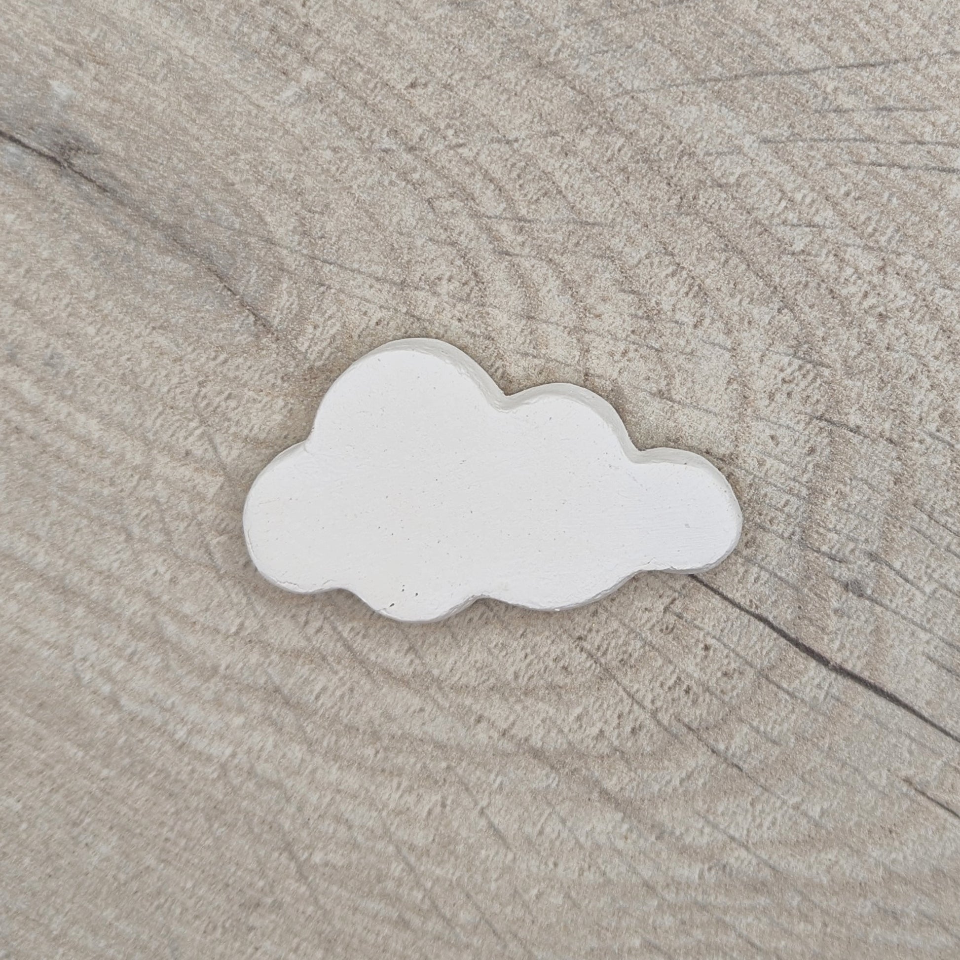 mini cloud shaped air dried clay decoration