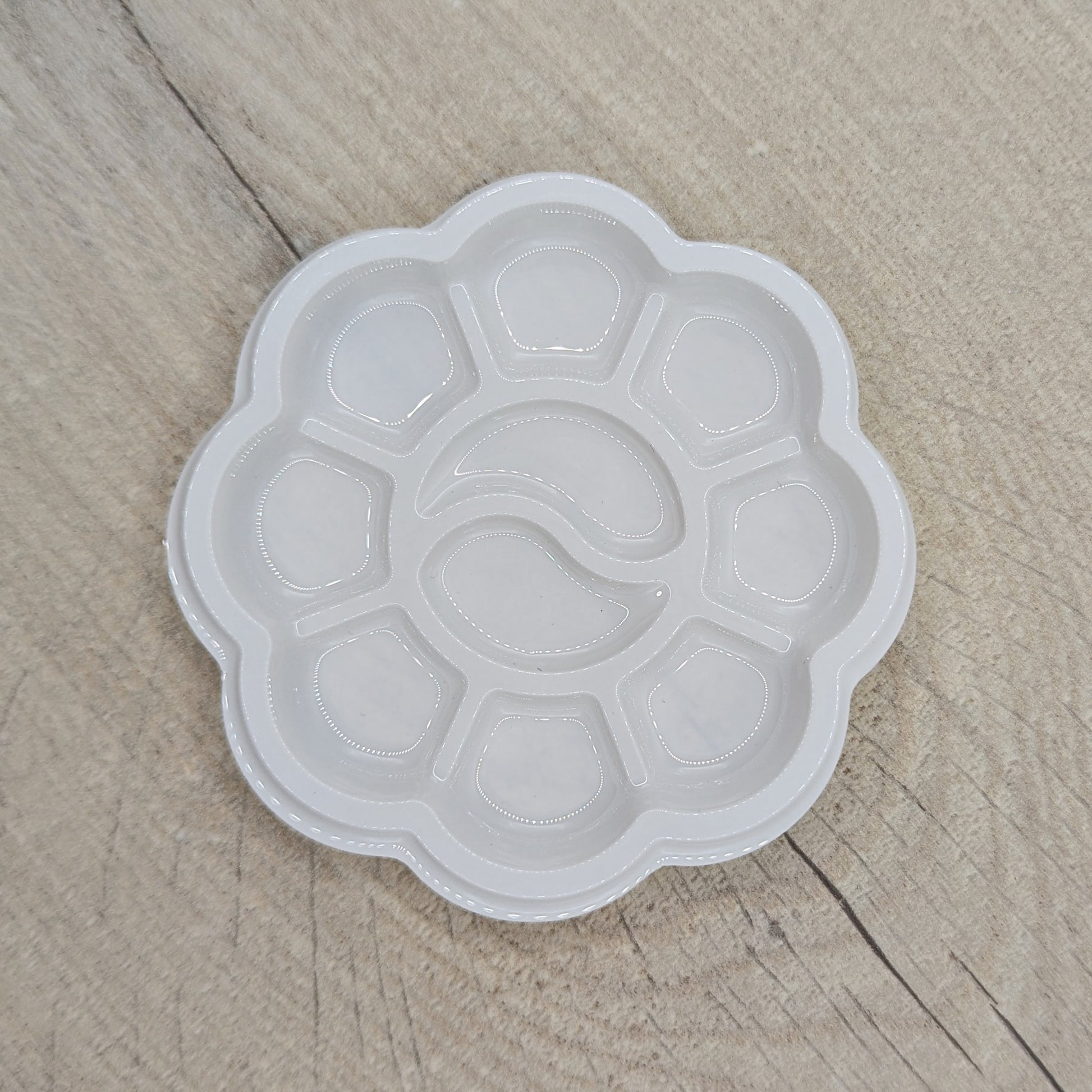 white paint mixing tray - small size